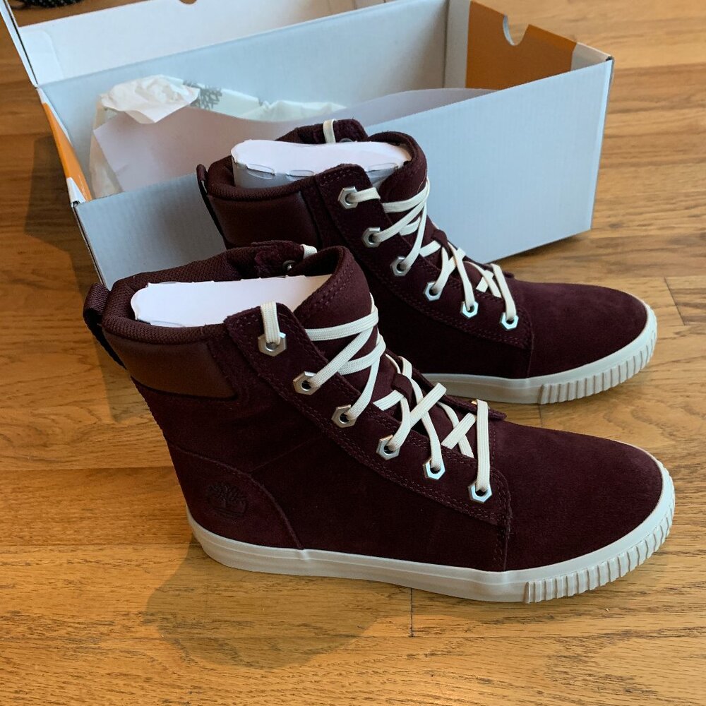 NIB Size 5.5 Timberland Skyla Bay 6 Burgundy Suede